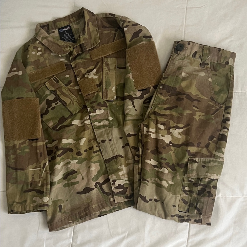 Camouflage Military Jacket and Pants Set
